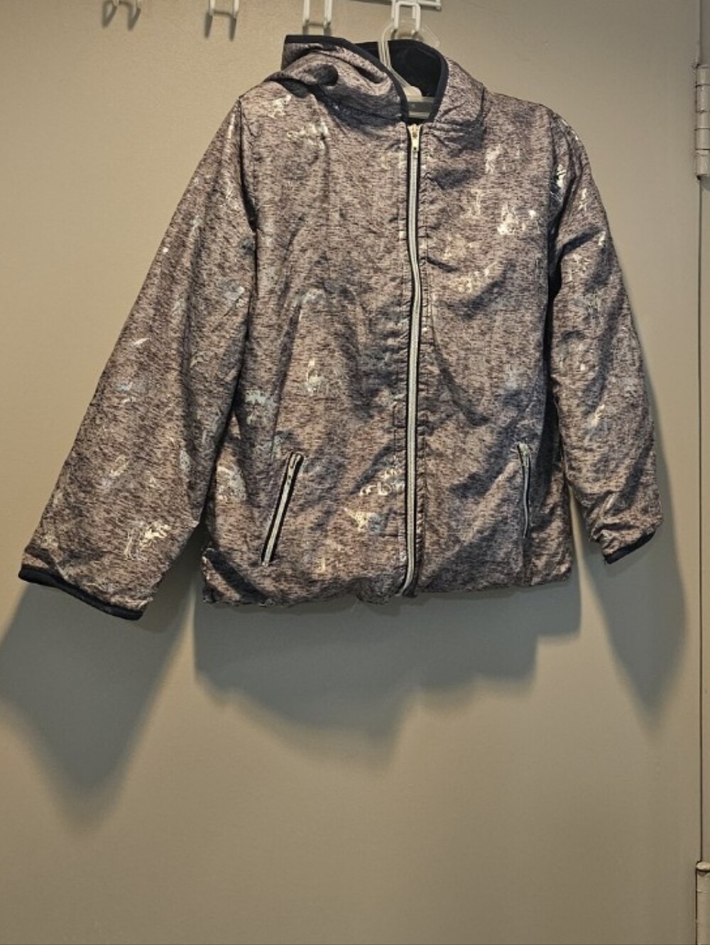 Kids Hooded Winter Jacket - Gray Pattern